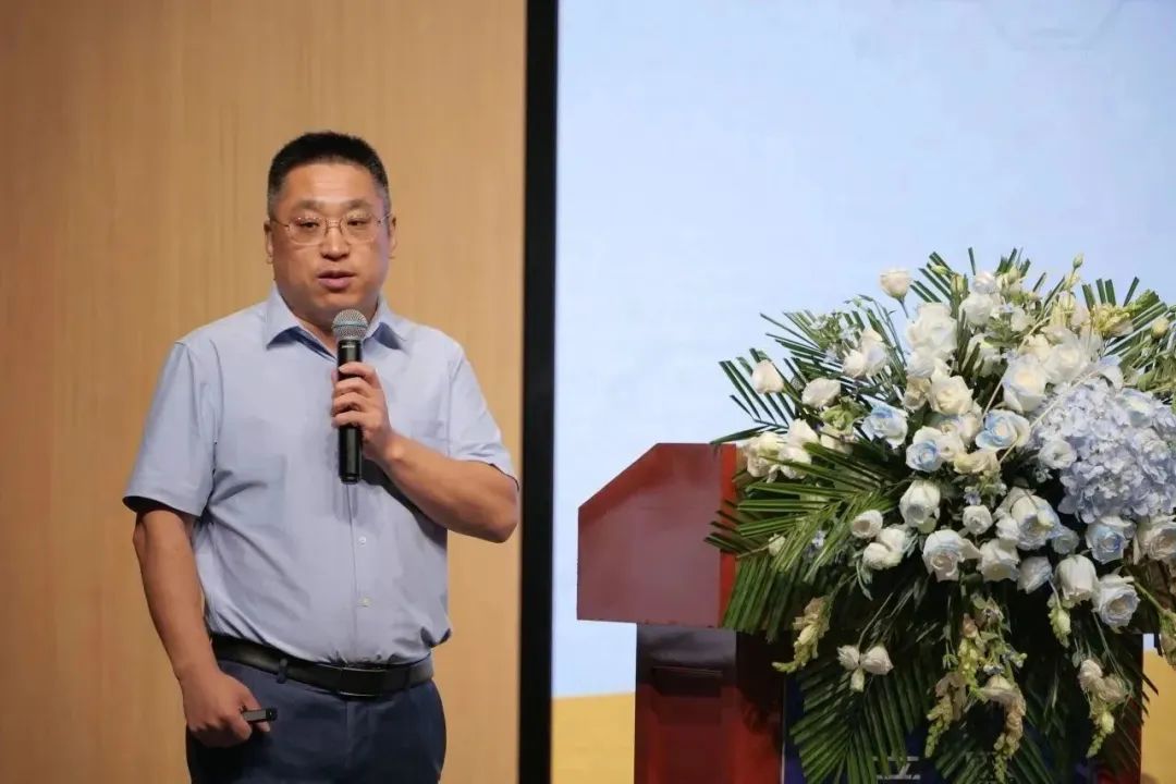 新能源 新动力 新未来|bv伟德国际1946股份“动力与能源产业集群”圆桌座谈会顺利召开